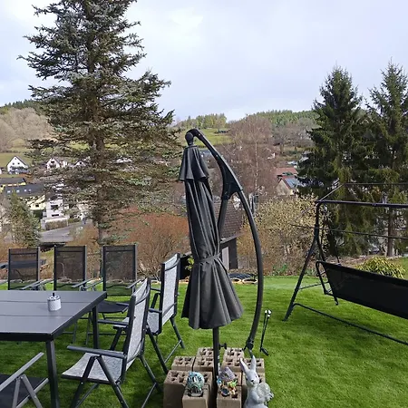Traumhaus In Der Eifel * Хелленталь